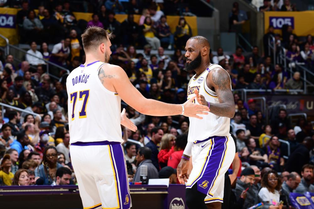 足球报:国足若打好18强赛进附加赛,杀进世界杯的机会依然不小.